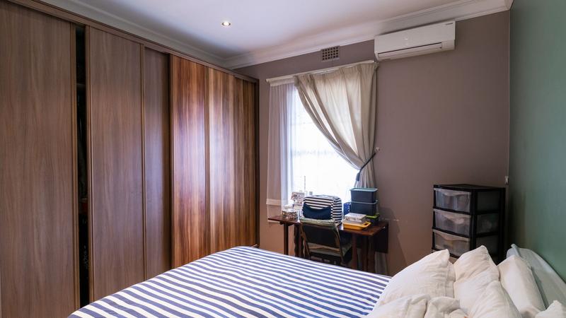2 Bedroom Property for Sale in University Estate Western Cape